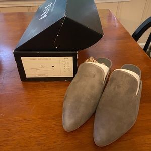 ❗️Brand new in box Able Lizbeth Evening Slide size 6 in Charcoal Suede❗️